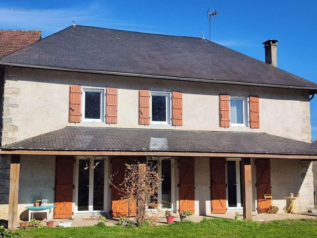 Maison à ARRAST-LARREBIEU