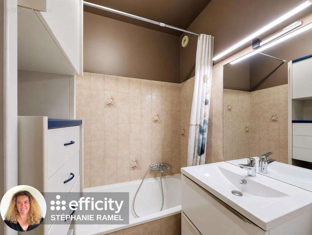 Appartement à MARIGNIER