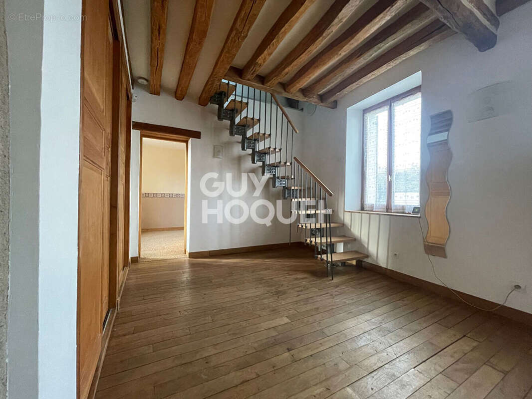 Maison à MILLY-LA-FORET