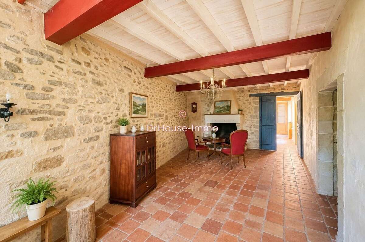 Maison 342 m² à Saint-Papoul  - photo 6