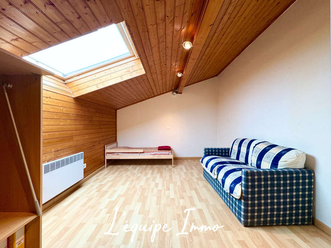 Maison 7 pièces avec grand jardin arboré - photo 16