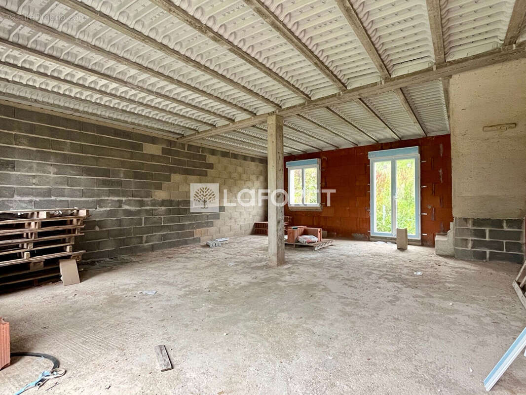 Maison à HONDAINVILLE