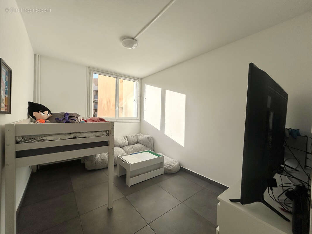 Appartement à MARSEILLE-13E