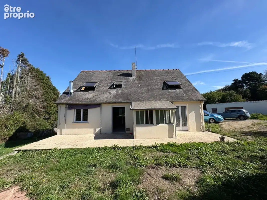 PLEYBER-CHRIST. Maison de 130 m² sans vis-à-vis, belle vue, terrain de 2 858 m² et atelier. Morlaix à 10 min. - photo 4