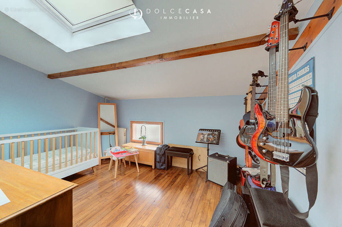 Maison à NOGENT-SUR-MARNE