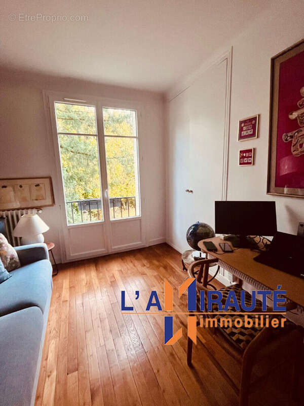 Appartement à MAISONS-LAFFITTE