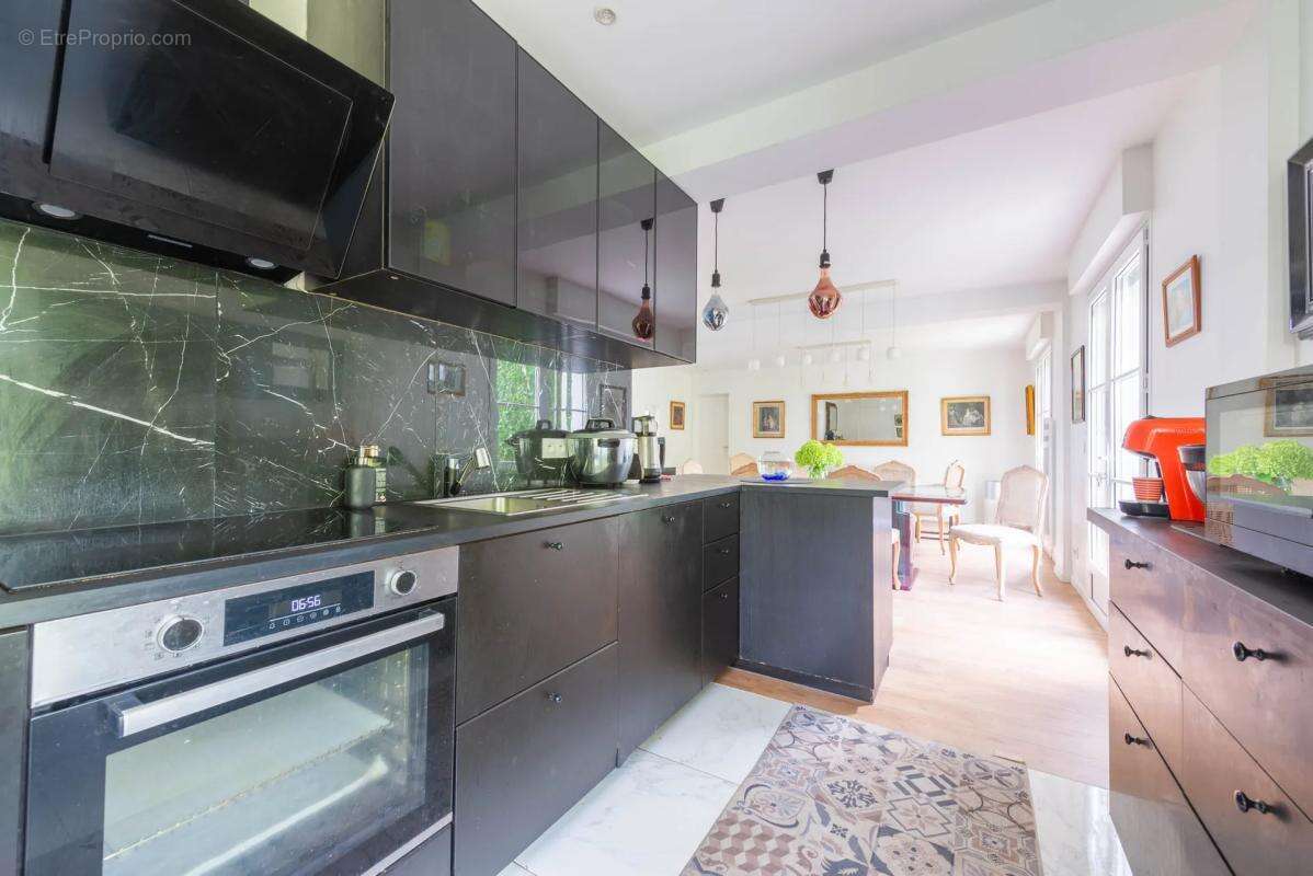 Appartement à GARCHES