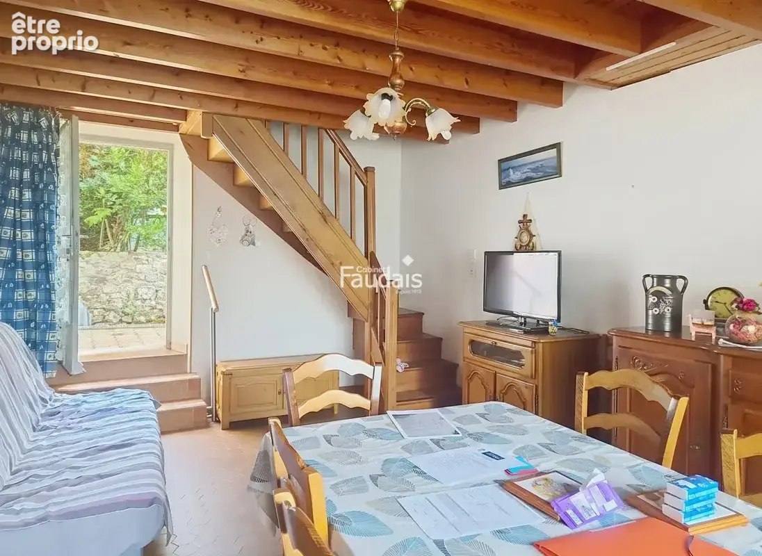 Maison 5 pièces 107 m² à vendre à Regneville-Sur-Mer (50590) - photo 4