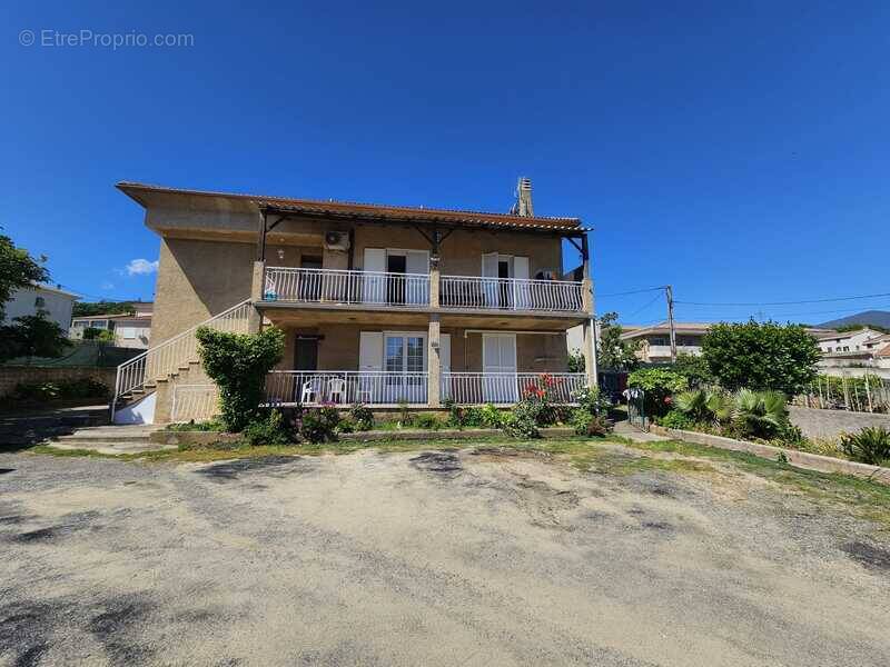 Maison à MONTE