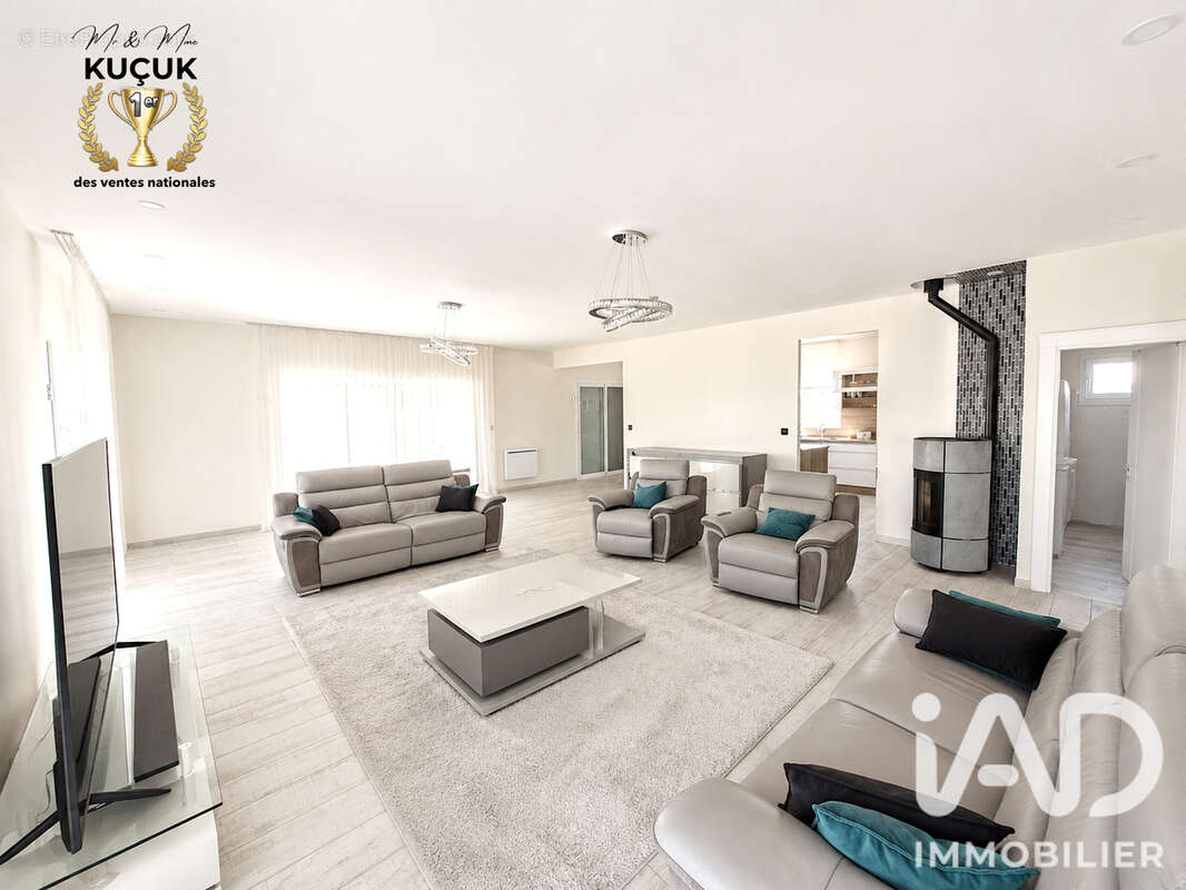 Maison 148 m² à Corquilleroy  - photo 9