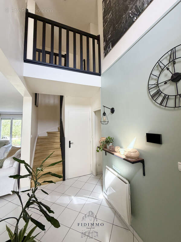 4371 - Maison familiale dans le centre-ville - photo 11