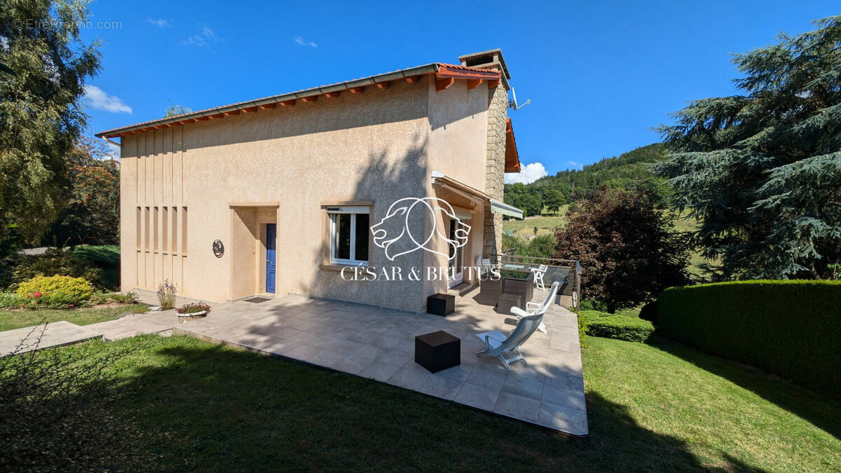 Maison à ALLEGRE
