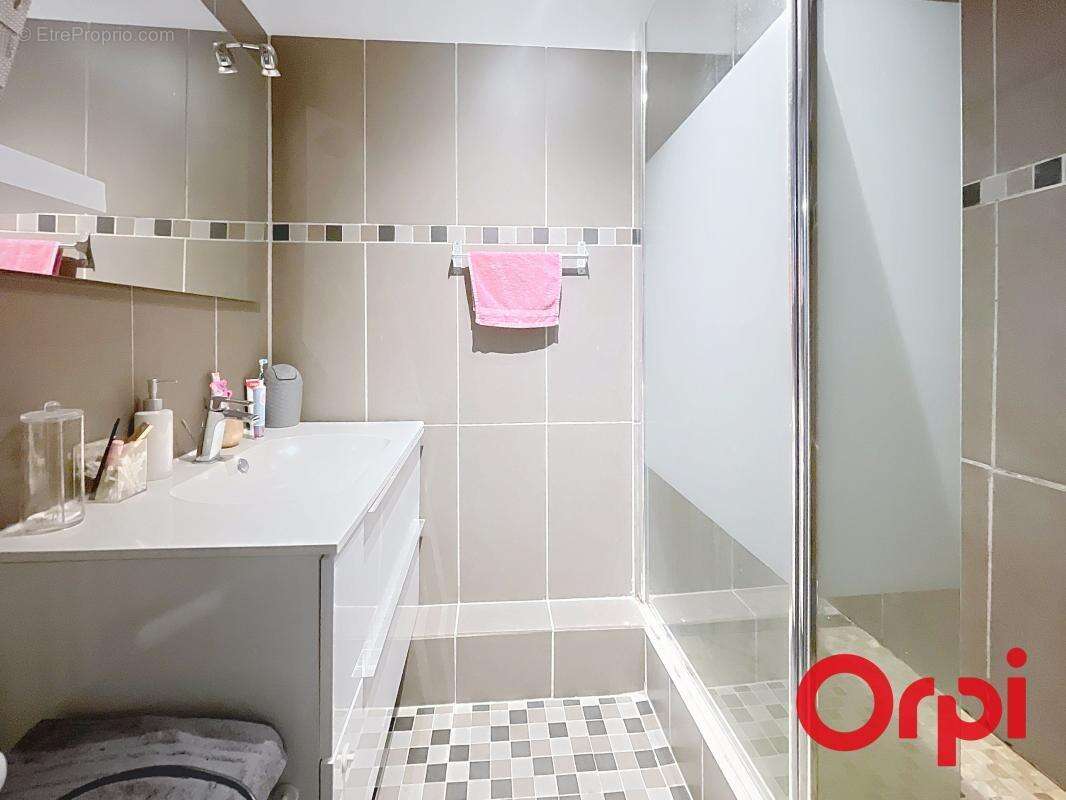 Appartement T3 - photo 4