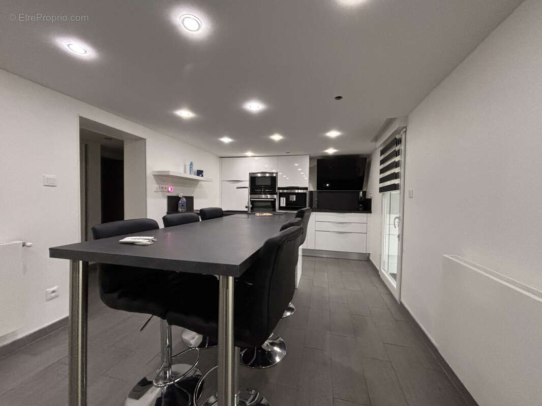 Maison à BOUZONVILLE