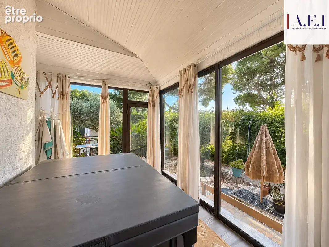 Propriété provençale 7 pièces avec piscine et double garage   Proche de Six-Fours-les-Plages - photo 24