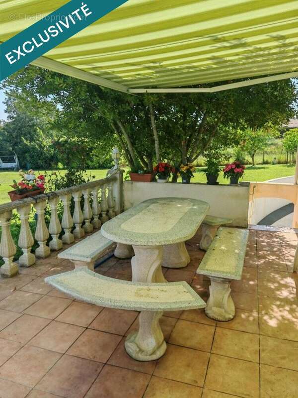 Photo 8 - Maison à MONTENDRE