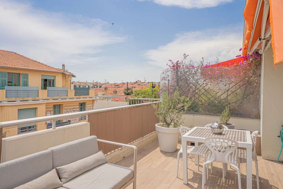 superbe 2 pièces 84m2 + terrasse 28m2 - photo 20