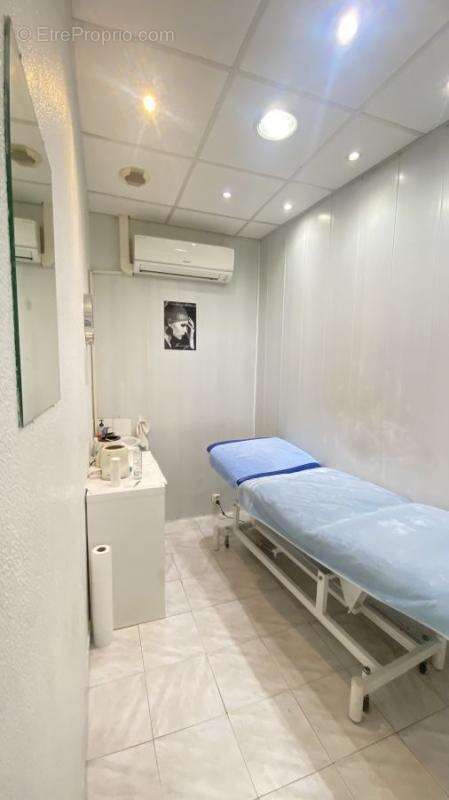 Commerce à MARSEILLE-13E