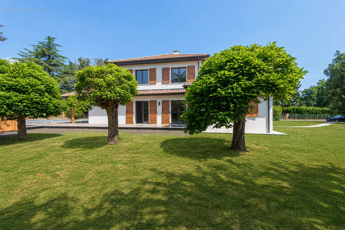 Maison à CARIGNAN-DE-BORDEAUX
