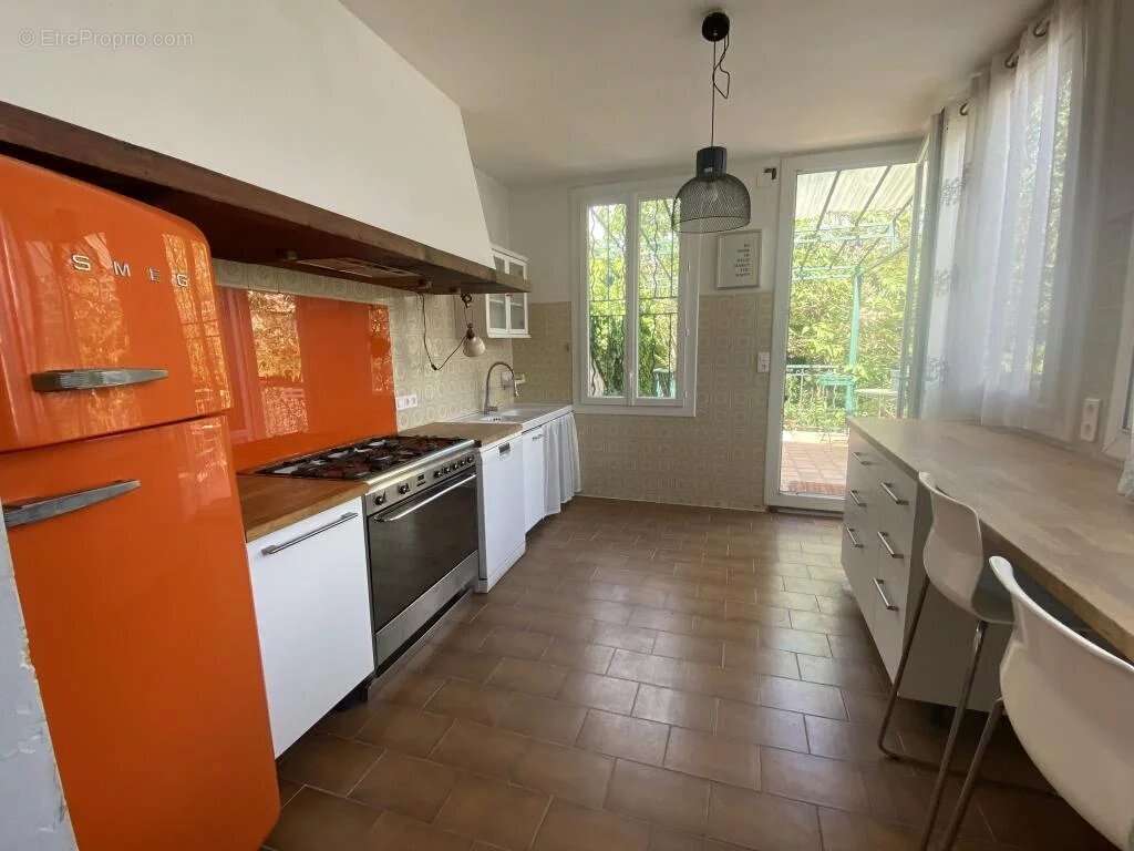 Maison à SAINT-MAXIMIN-LA-SAINTE-BAUME