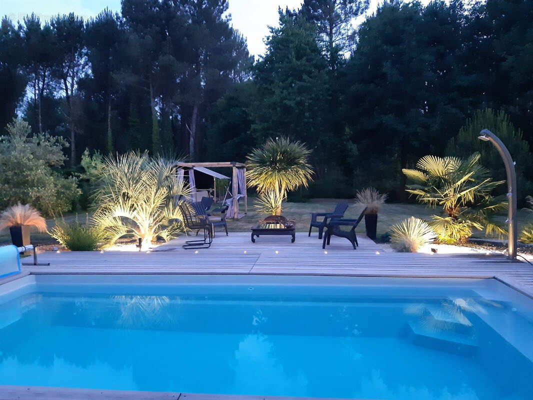 Maison à RION-DES-LANDES