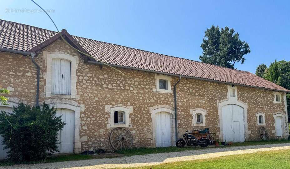 Maison à BEAUSSAC