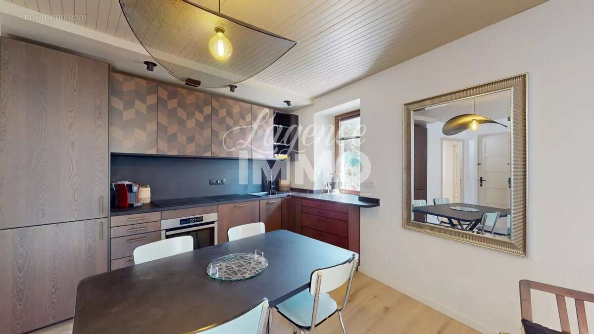 Appartement à SEYTHENEX