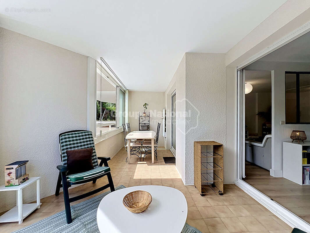 Appartement à MANDELIEU-LA-NAPOULE