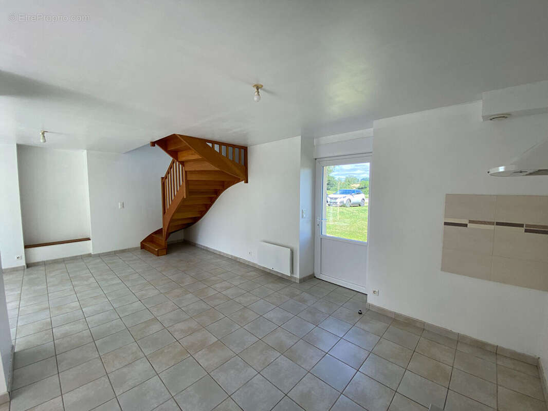 Maison à PLENEE-JUGON
