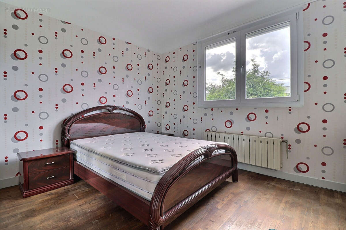 Maison à SAINT-GRATIEN