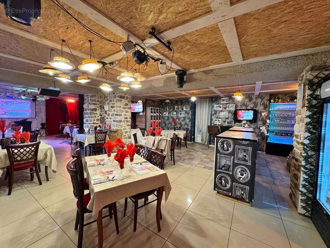 Appartement à L'ETANG-BERTRAND