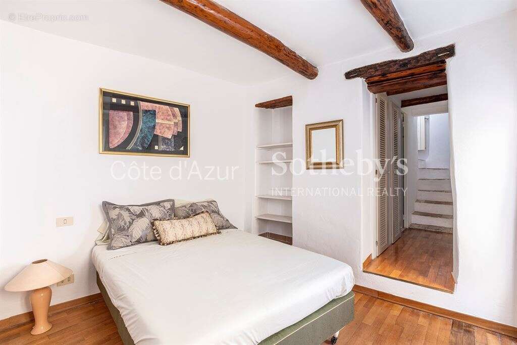 Maison à ROQUEBRUNE-CAP-MARTIN