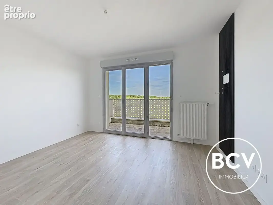 T5 neuf dernier etage avec terrasse + 2 places de parking - photo 8