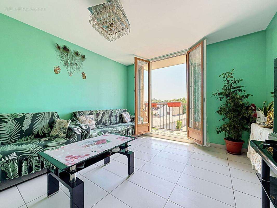 Appartement à VILLEJUIF