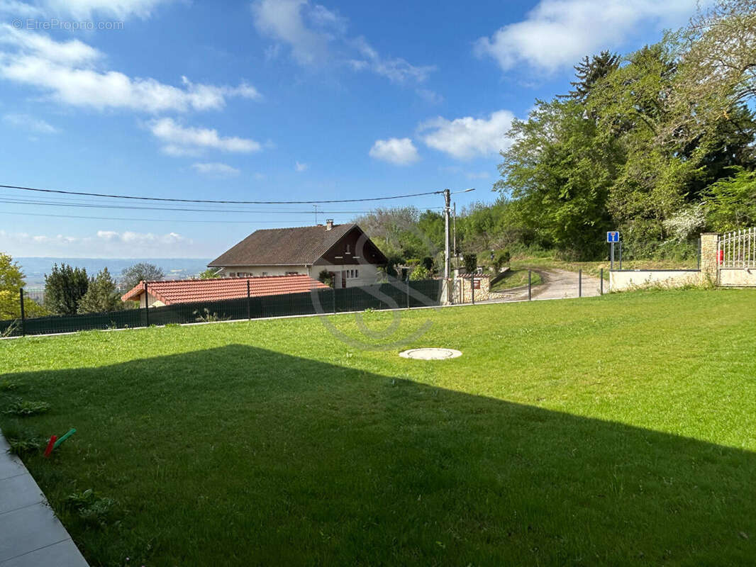 Maison à LA COTE-SAINT-ANDRE