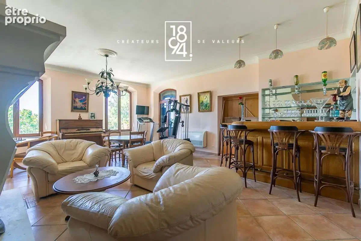 À vendre I Sud Luberon I Propriété I 1060m² - photo 14