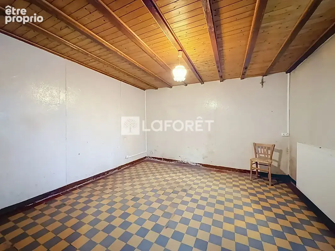 Corps de ferme à vendre Saint Jean Sur Veyle 4 pièce(s) 420 m2 - photo 10