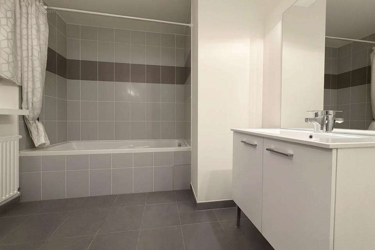 Appartement à DARNETAL