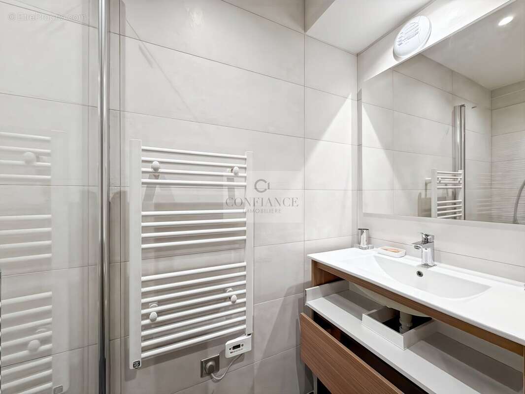 Maison à SAINT-ETIENNE-DE-TINEE