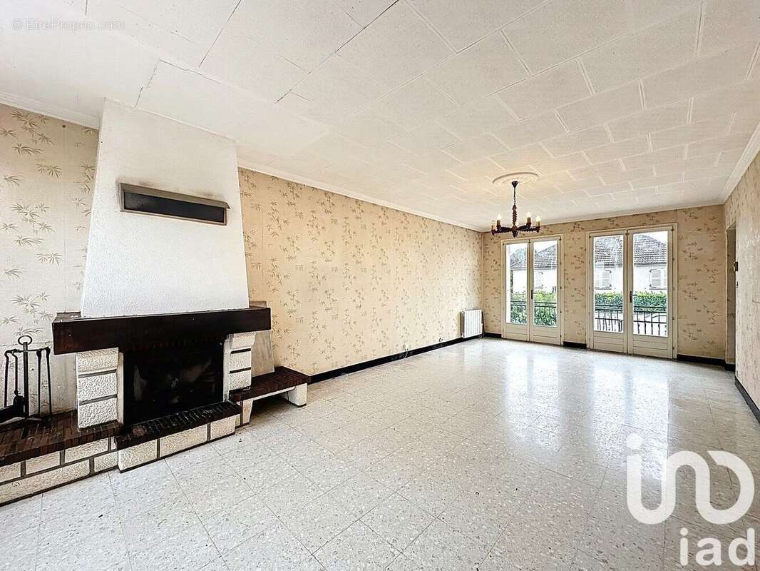 Photo 2 - Maison à BEAUNE-LA-ROLANDE