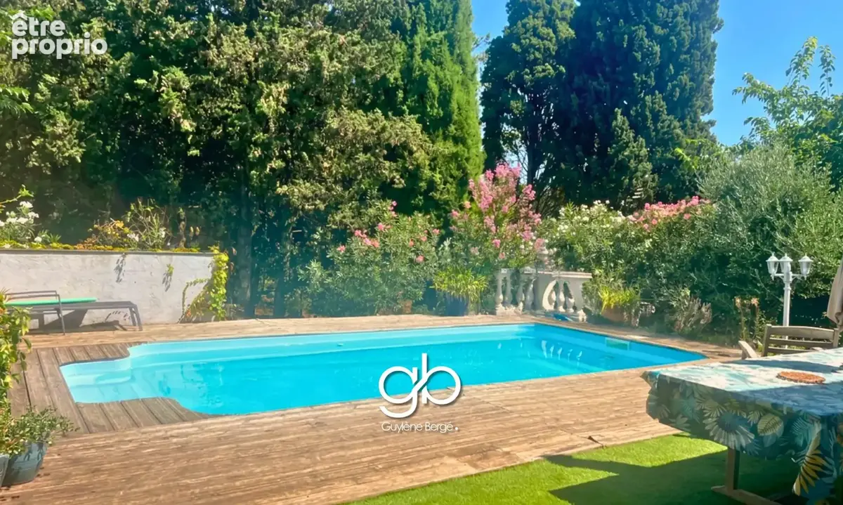 Maison à vendre proche sommières avec terrain pour chevaux   2 logements avec revenus, piscine et hangar - photo 3