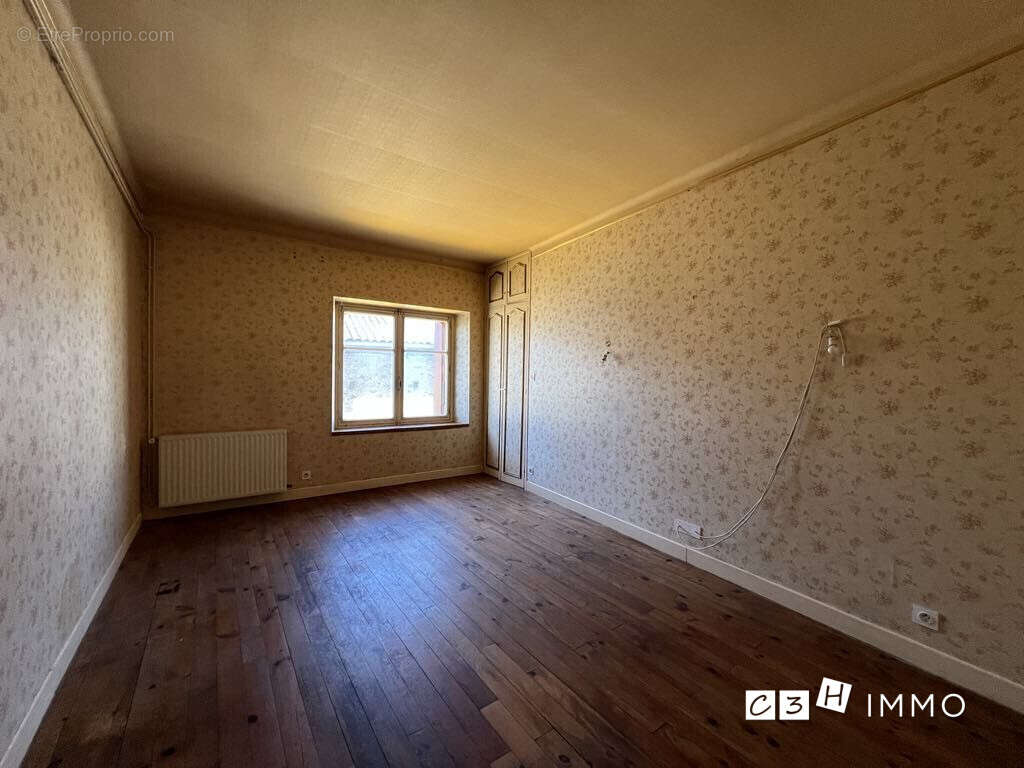 Appartement à MARTRES-TOLOSANE