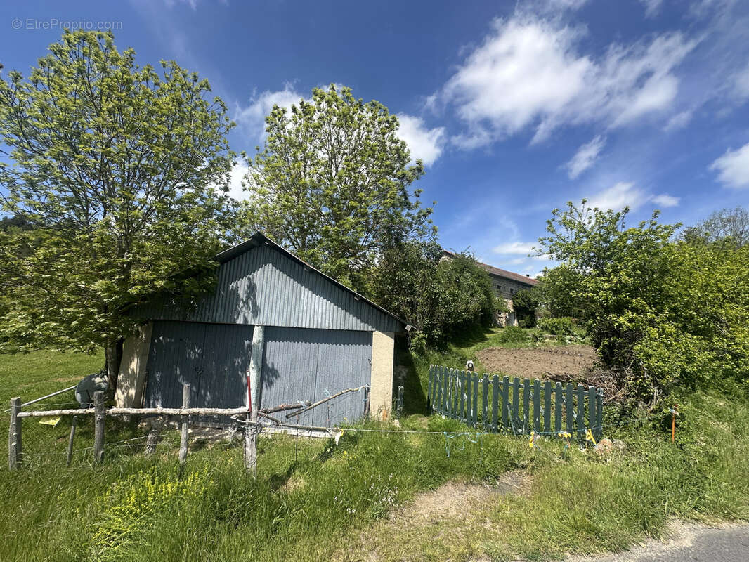 Maison à PRESAILLES