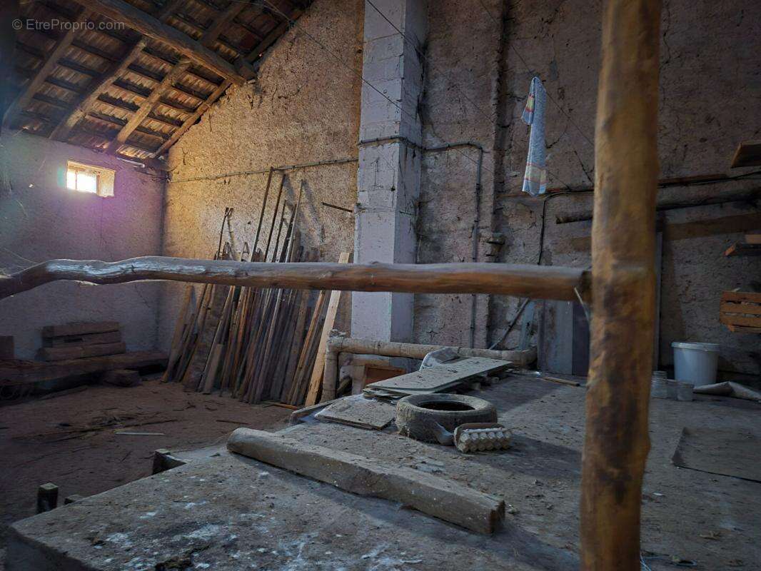 Maison à EQUEVILLEY