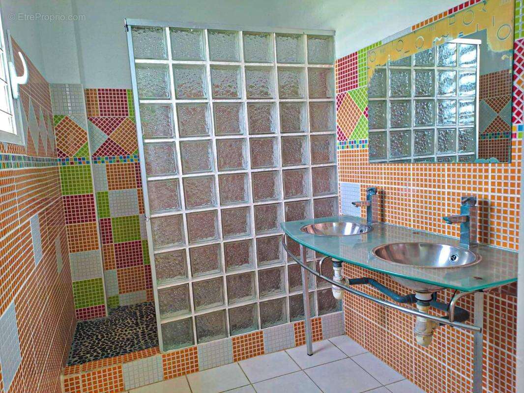 Maison à LE LAMENTIN