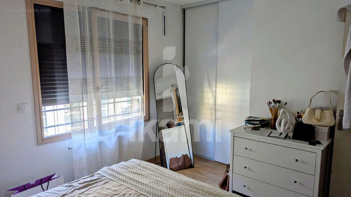 Appartement à LYON-8E