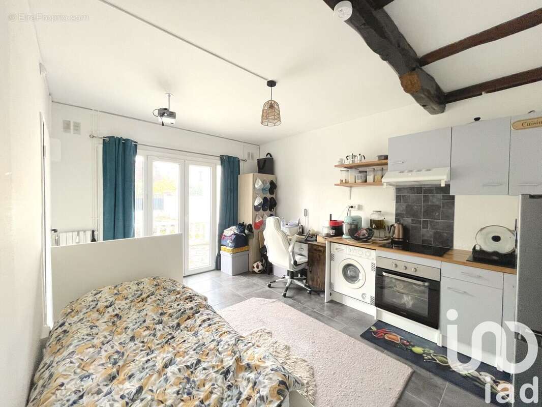 Photo 2 - Appartement à VIGNEUX-SUR-SEINE