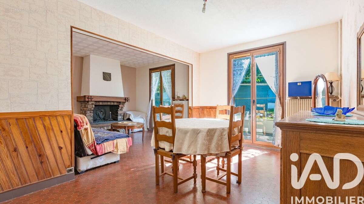Photo 3 - Maison à LIMEIL-BREVANNES