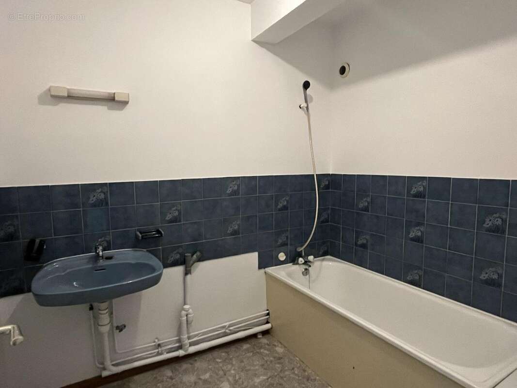Appartement 92 m² à Epernay  - photo 7