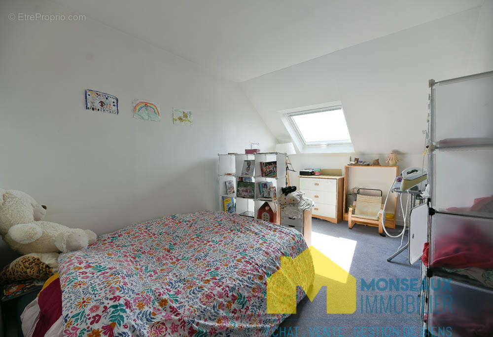 Appartement à EPINAY-SUR-ORGE